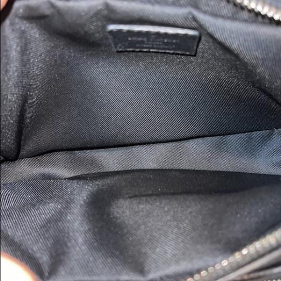 Pristine 100% Authentic LV Outdoor Bumbag in Noir - Picture 6 of 12